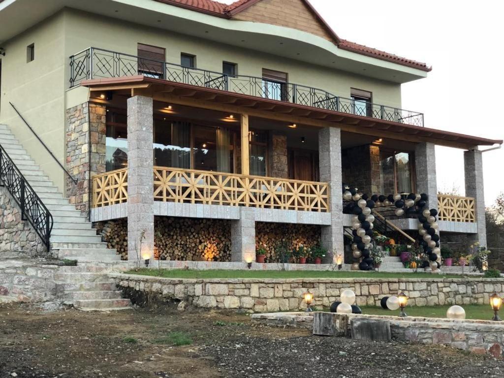 Hotel Vila Shen Maria Voskopojë Esterno foto