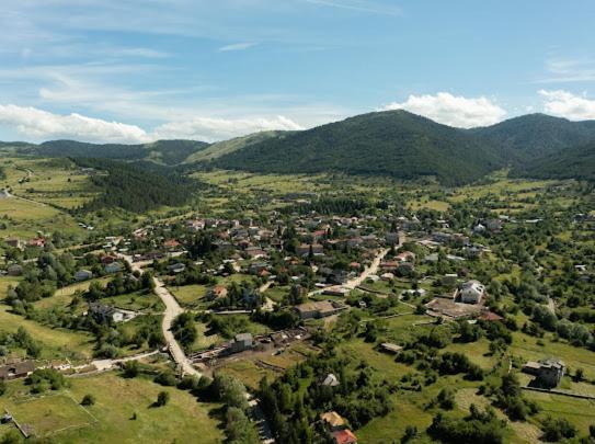 Hotel Vila Shen Maria Voskopojë Esterno foto